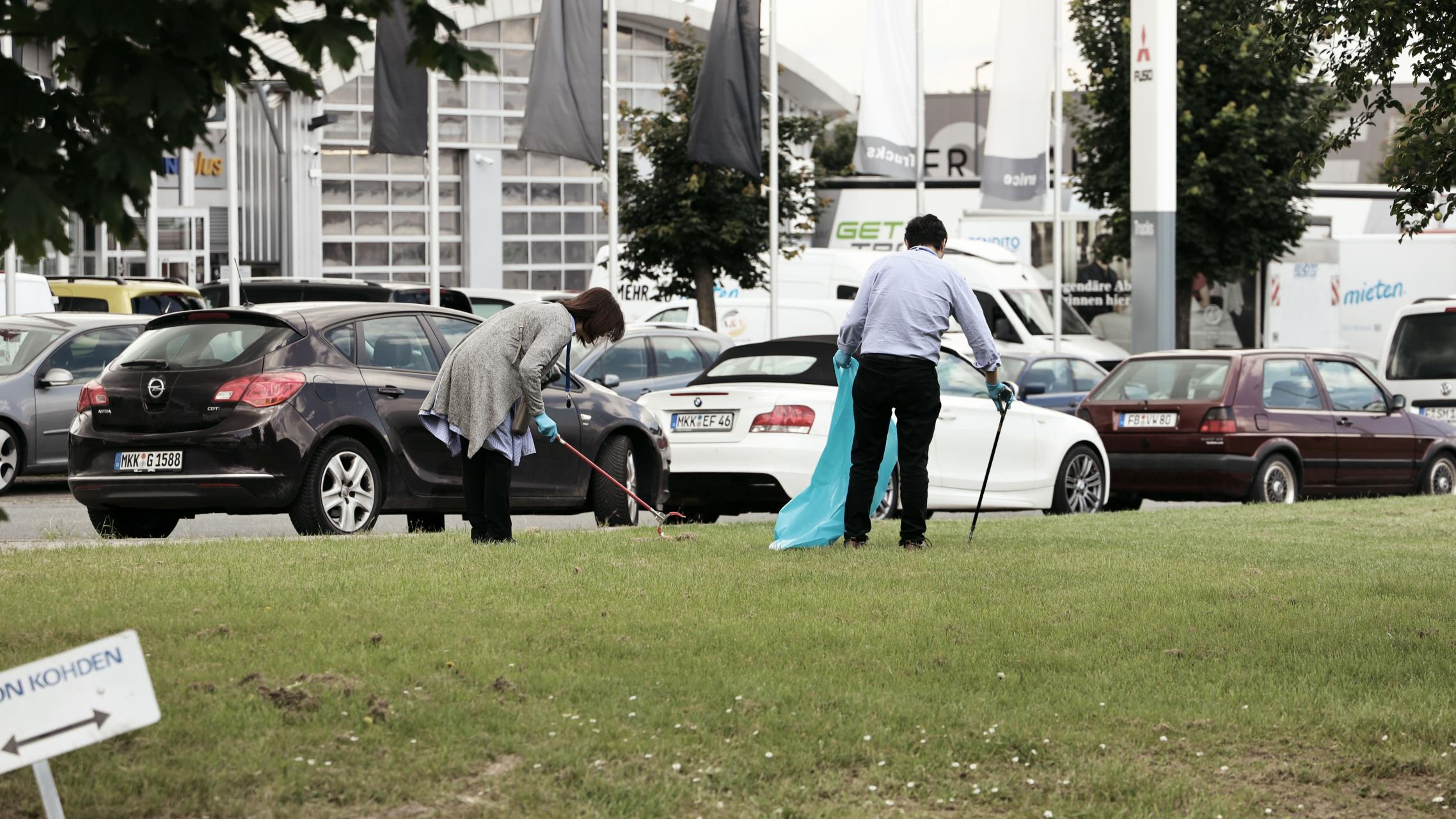 Plogging in the Area of Nihon Kohden Europe Headquarters Office.